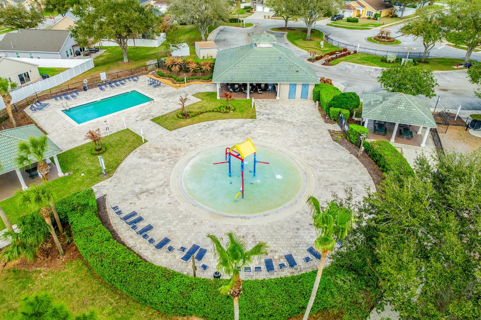 WESTON HILLS SUB - Residential