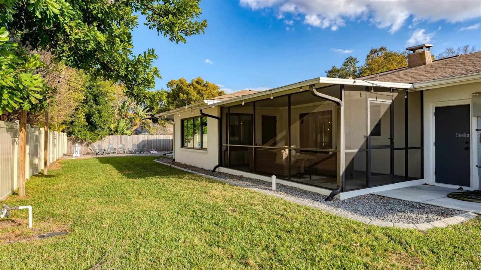 SOUTH GATE - Residential