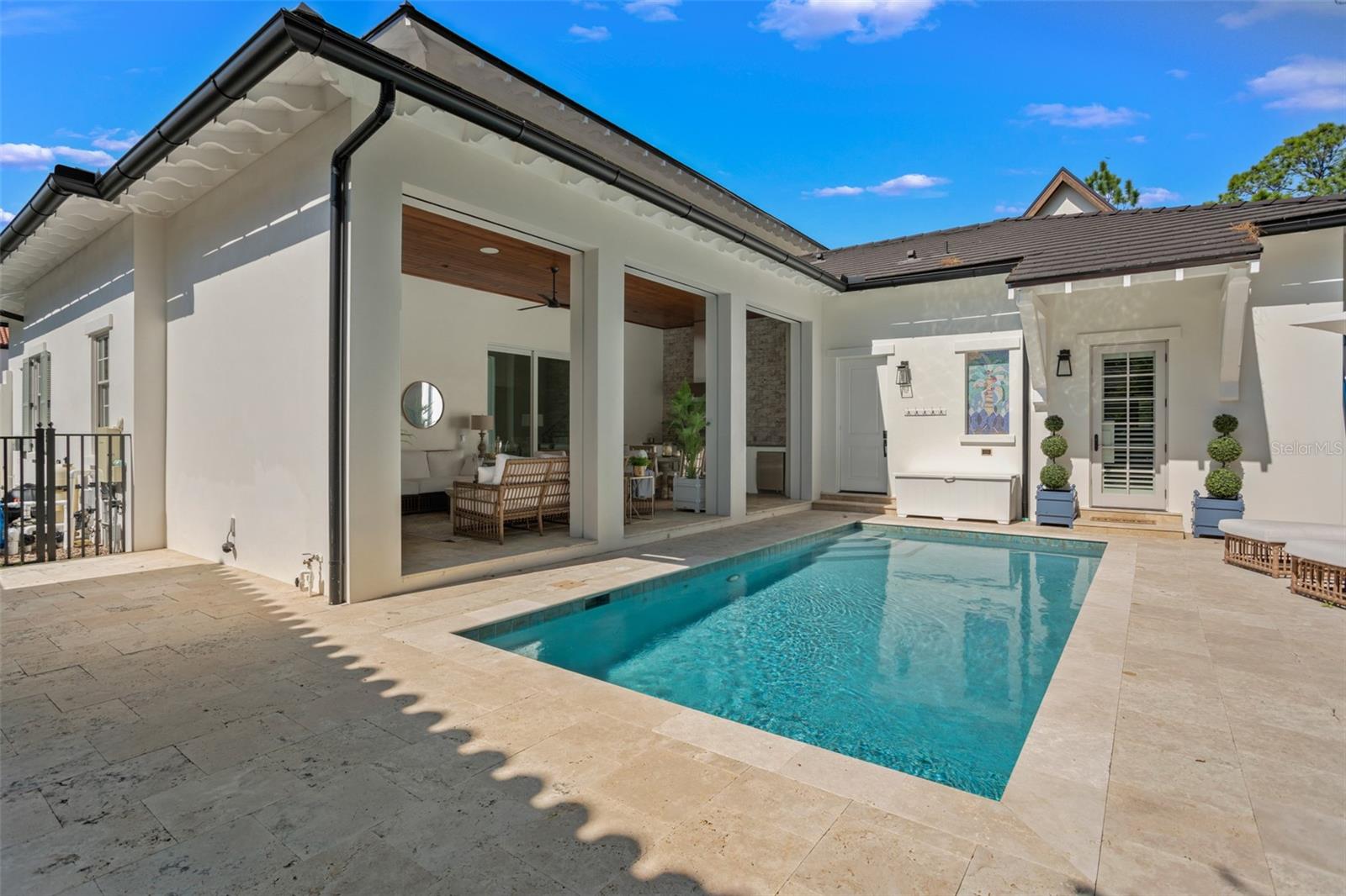 GOLDEN OAK PH 5 - Residential