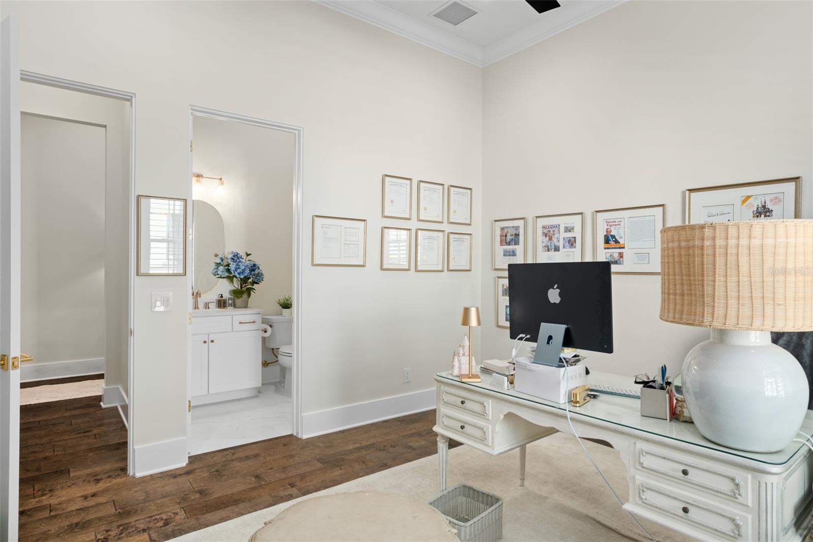 GOLDEN OAK PH 5 - Residential