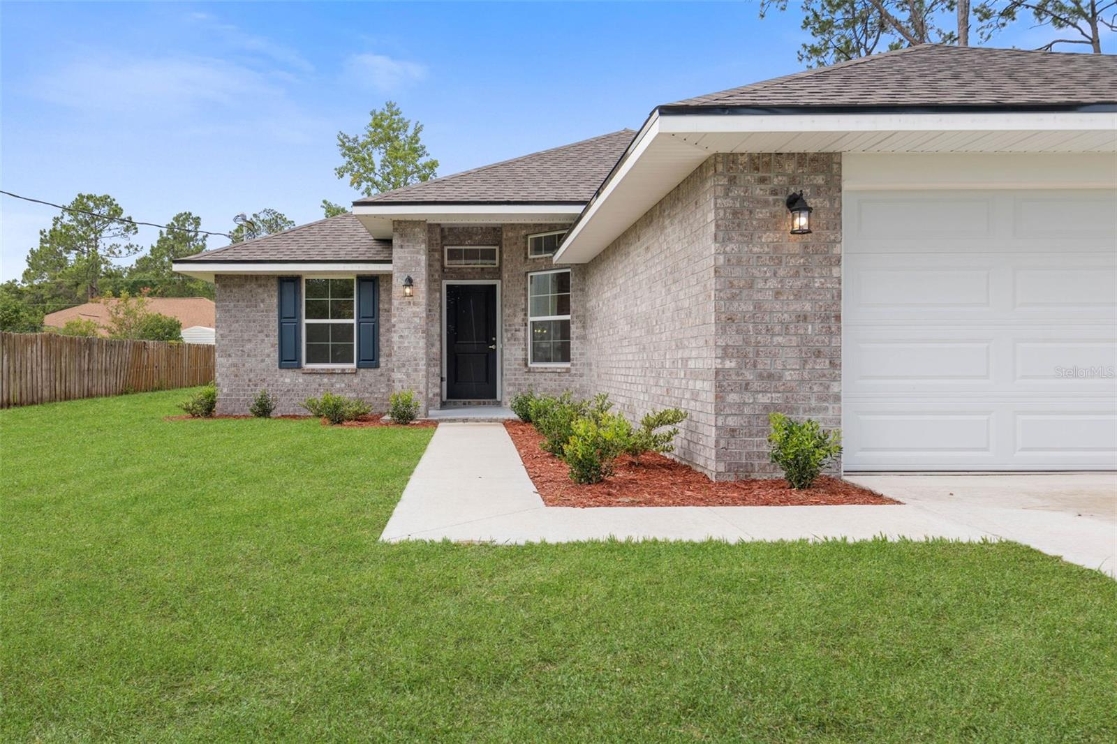 25 PORT ECHO LANE