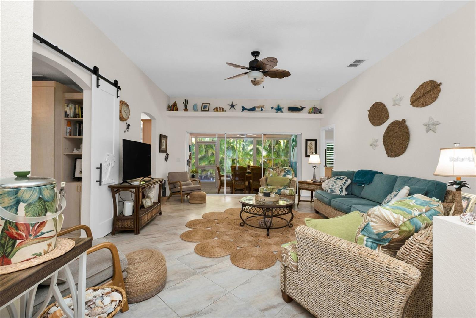 KINGS GATE PH 02 - Residential