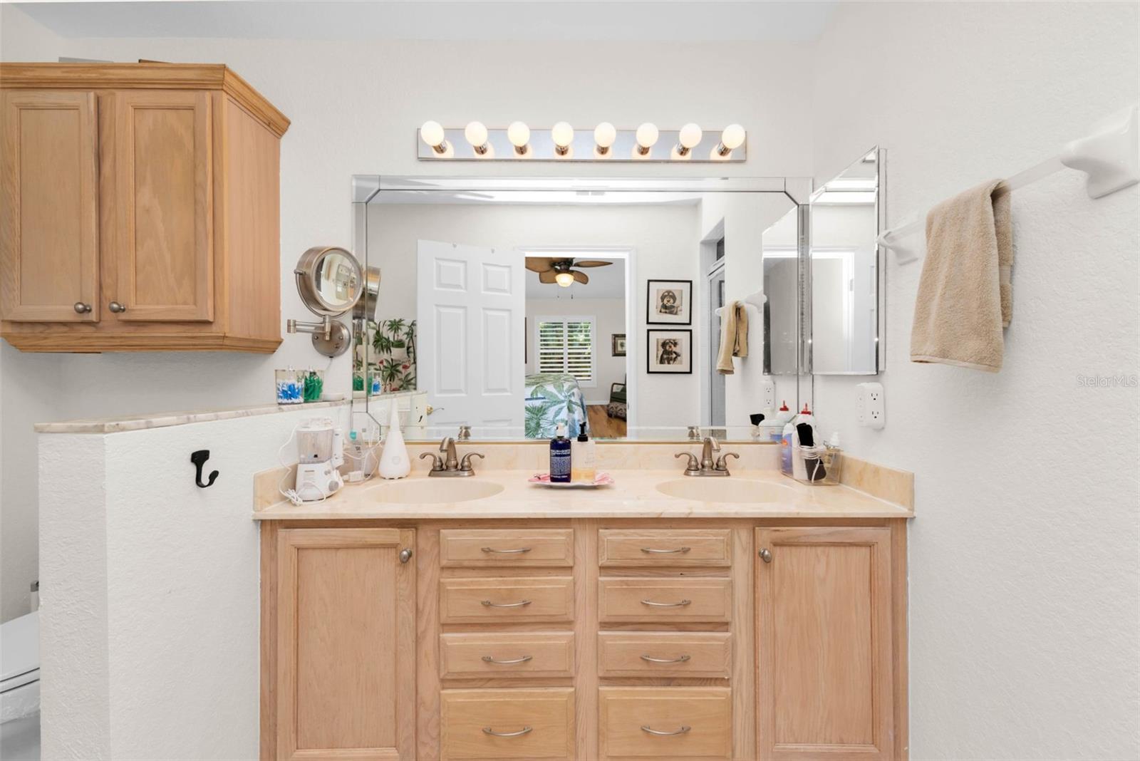 KINGS GATE PH 02 - Residential