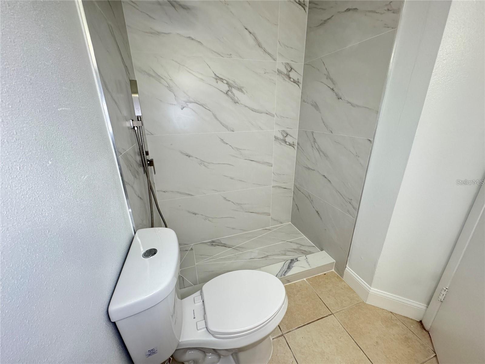 BLOSSOM PARK VILLAS CONDO - Residential Lease