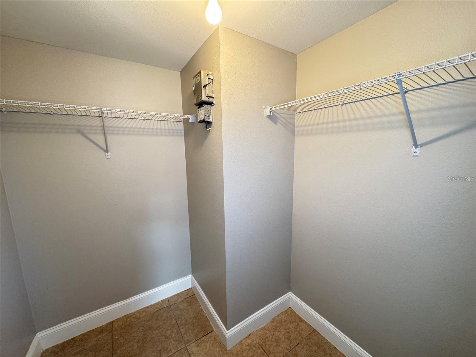 BLOSSOM PARK VILLAS CONDO - Residential Lease