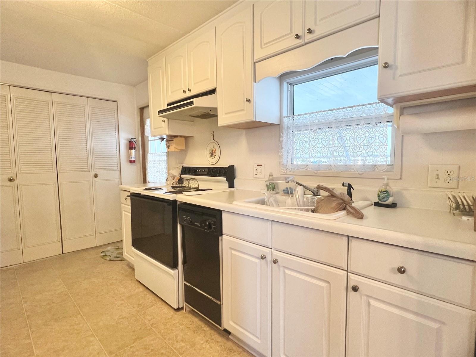 FAIRWAY VILLAGE MOBILE HOME PARK UNREC - Residential