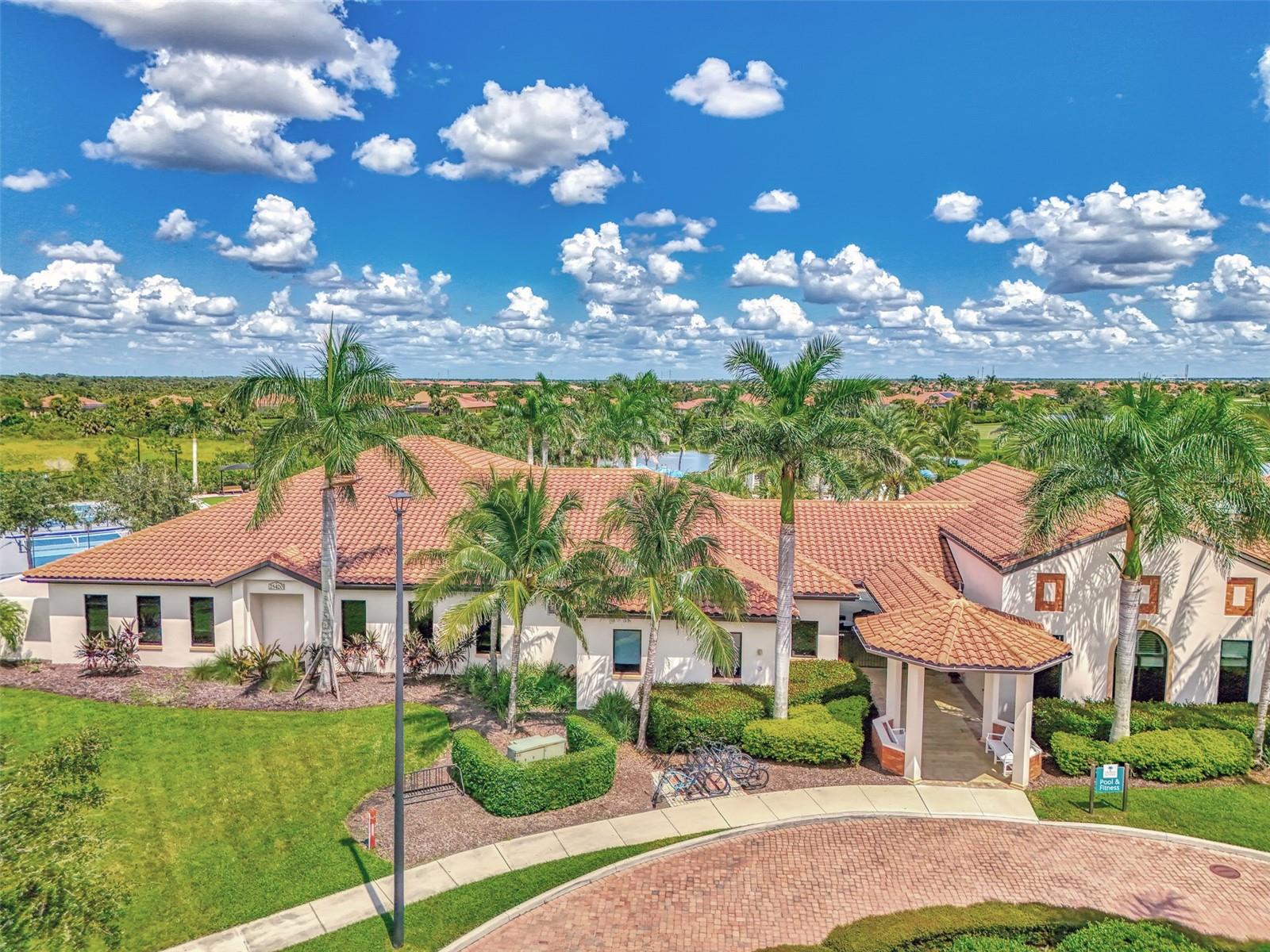 SARASOTA NATIONAL - Residential