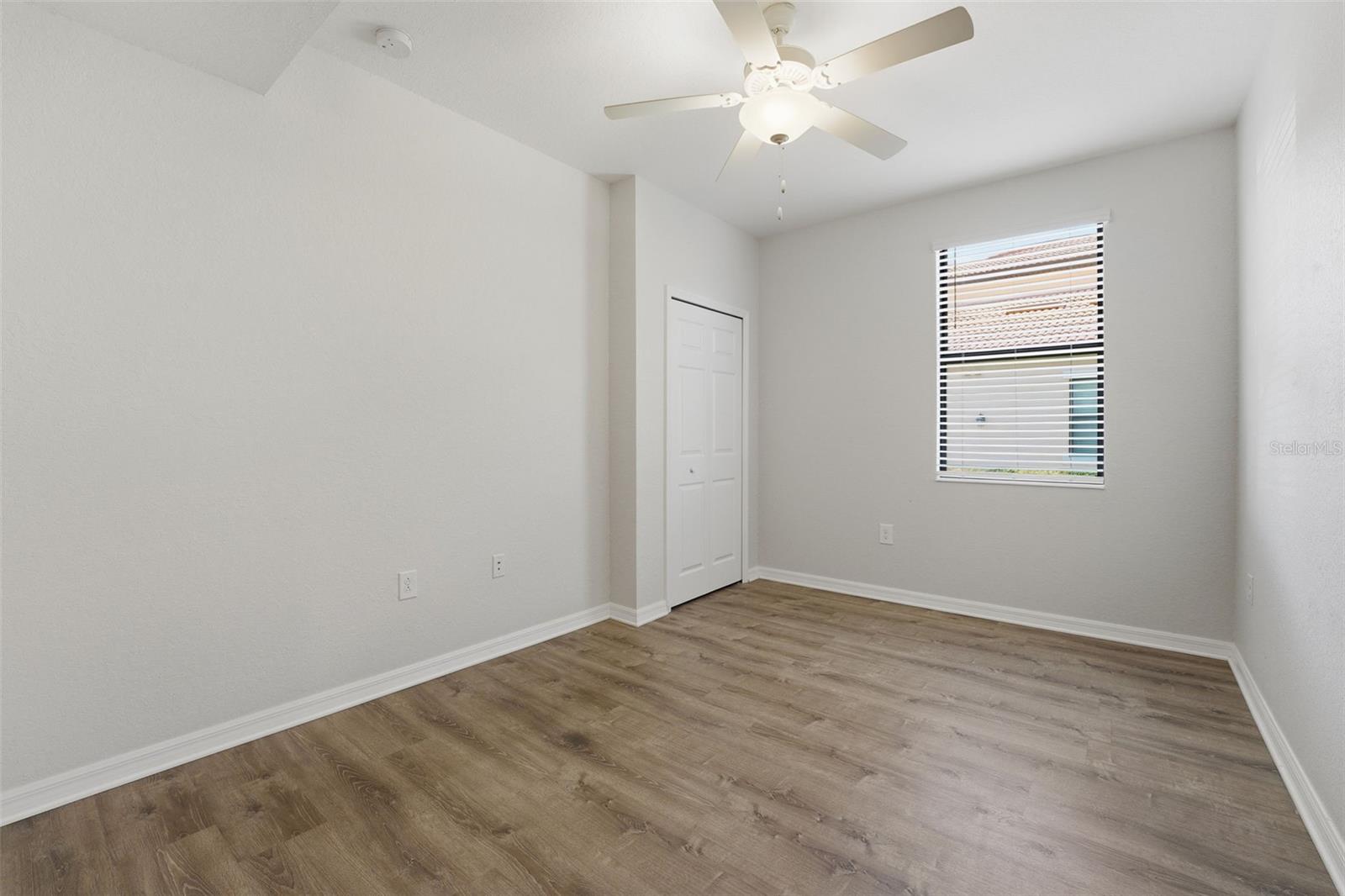 SARASOTA NATIONAL - Residential