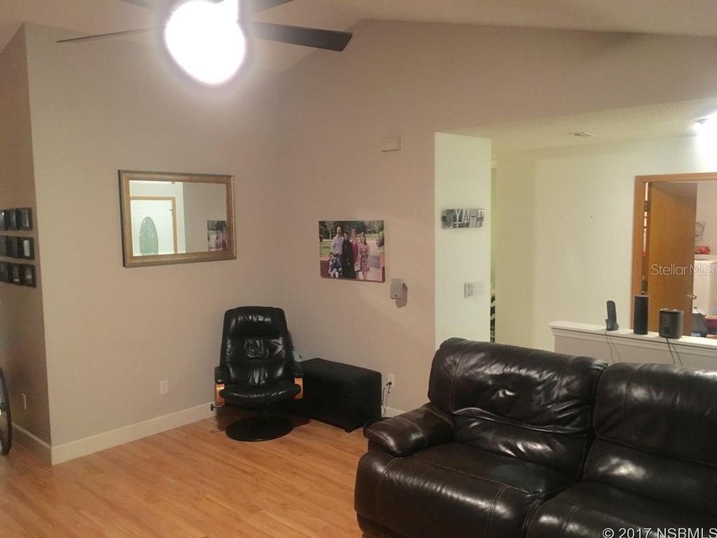 Florida Shores 01 - Residential