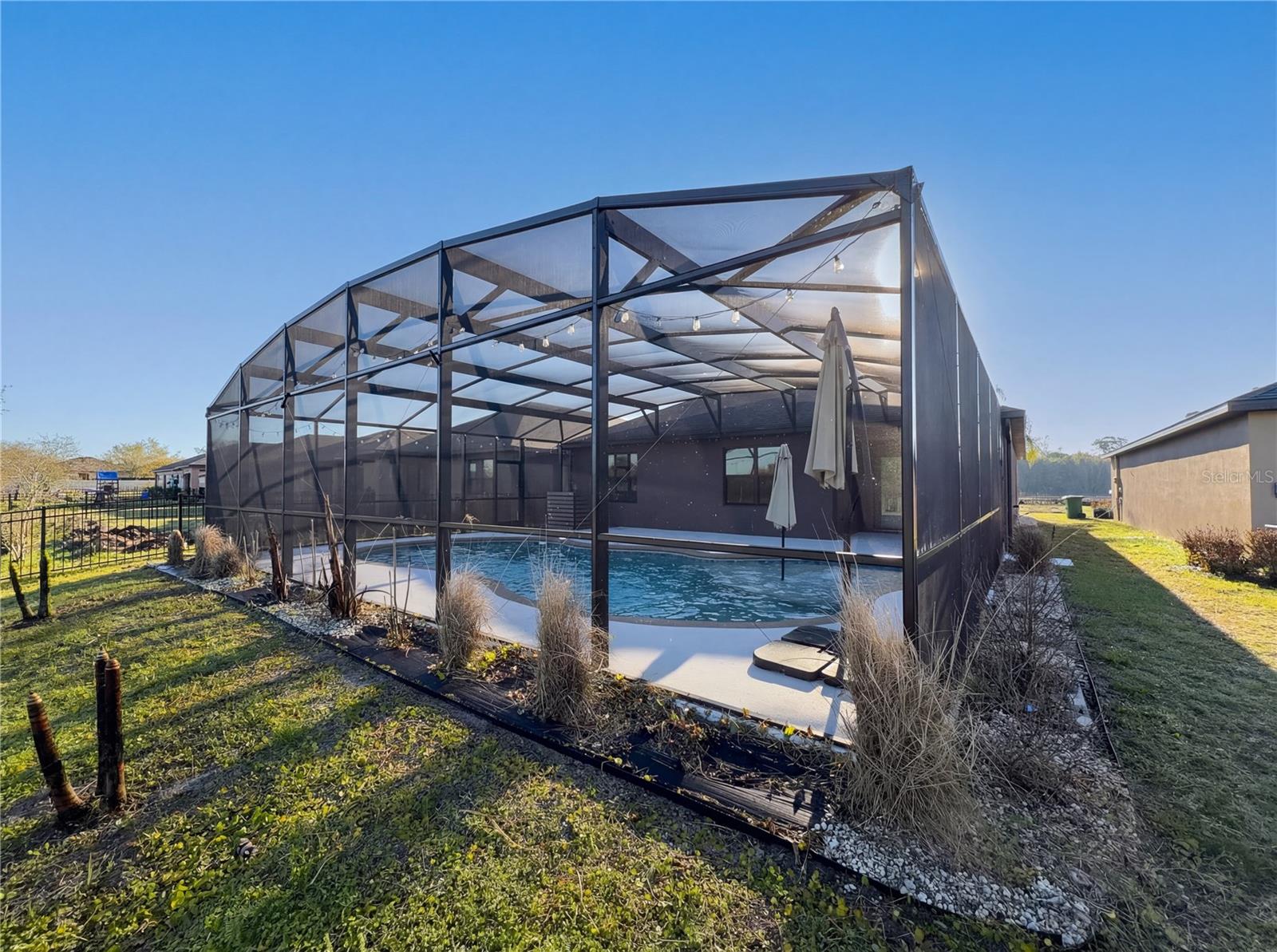 LAKES/INDIAN RIVER PRESERVE - Residential