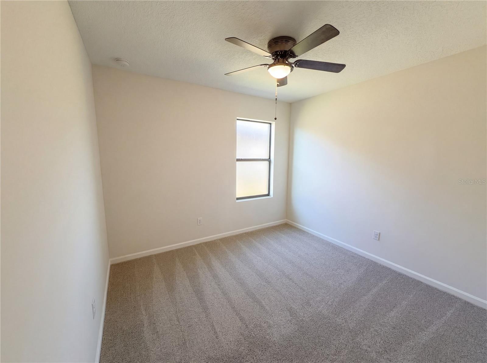 LAKES/INDIAN RIVER PRESERVE - Residential