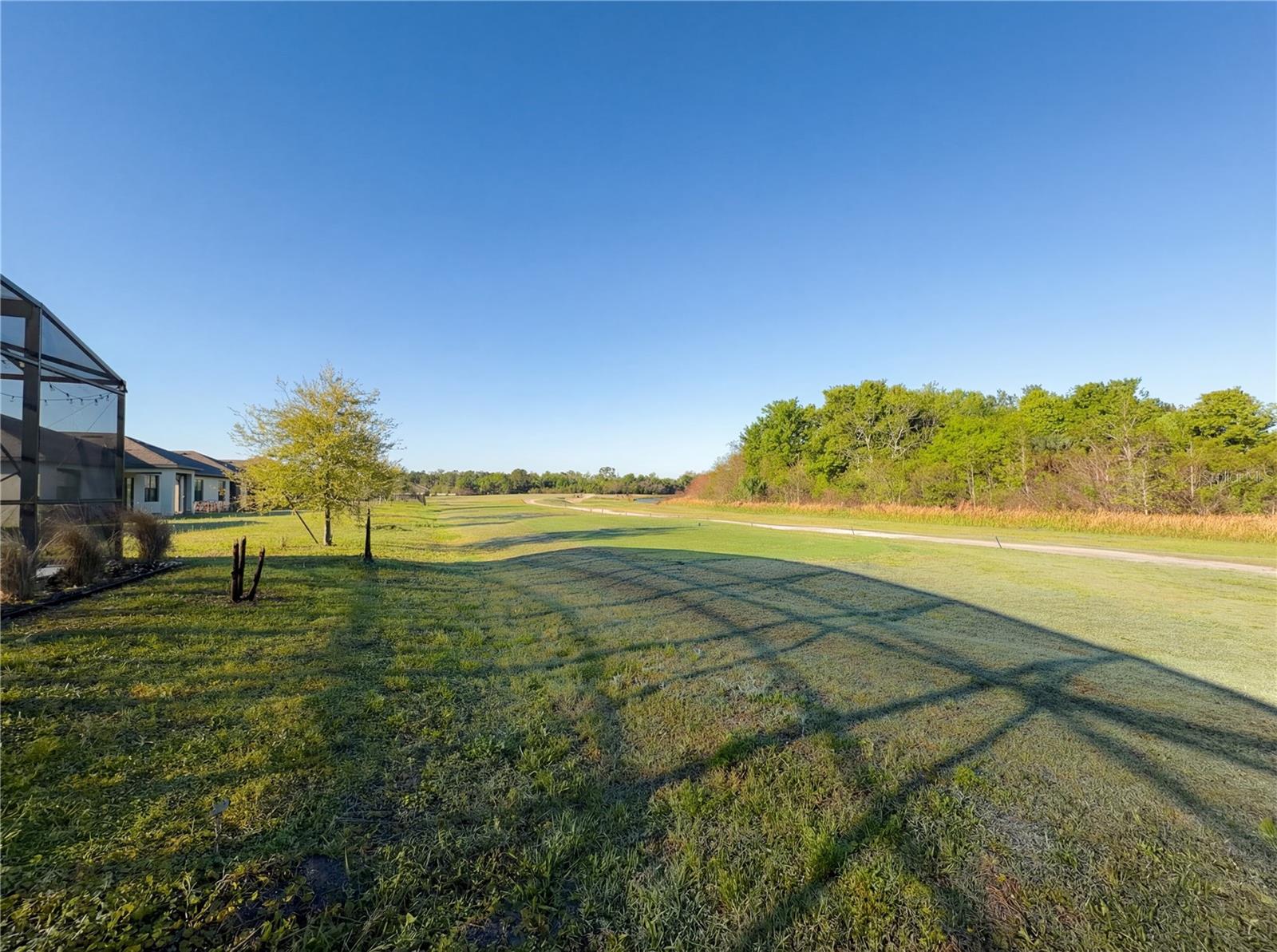 LAKES/INDIAN RIVER PRESERVE - Residential