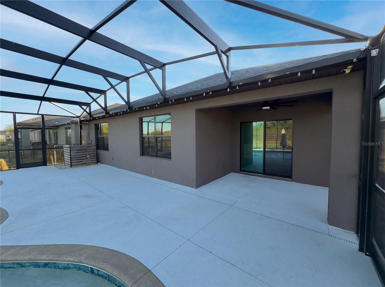 LAKES/INDIAN RIVER PRESERVE - Residential