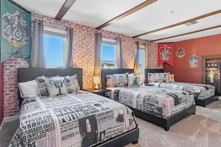 COVE AT STOREY LAKE III - Residential