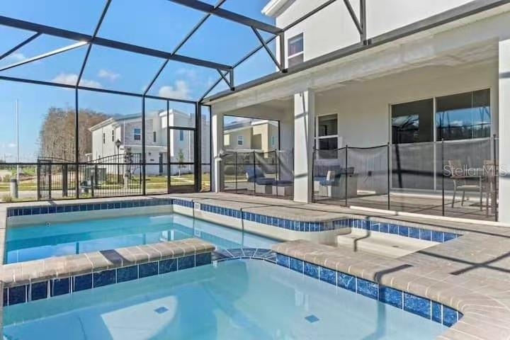 COVE AT STOREY LAKE III - Residential