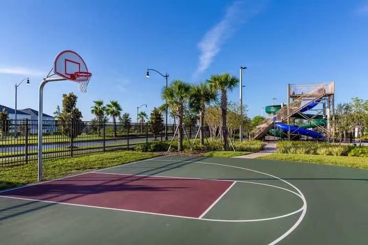 COVE AT STOREY LAKE III - Residential