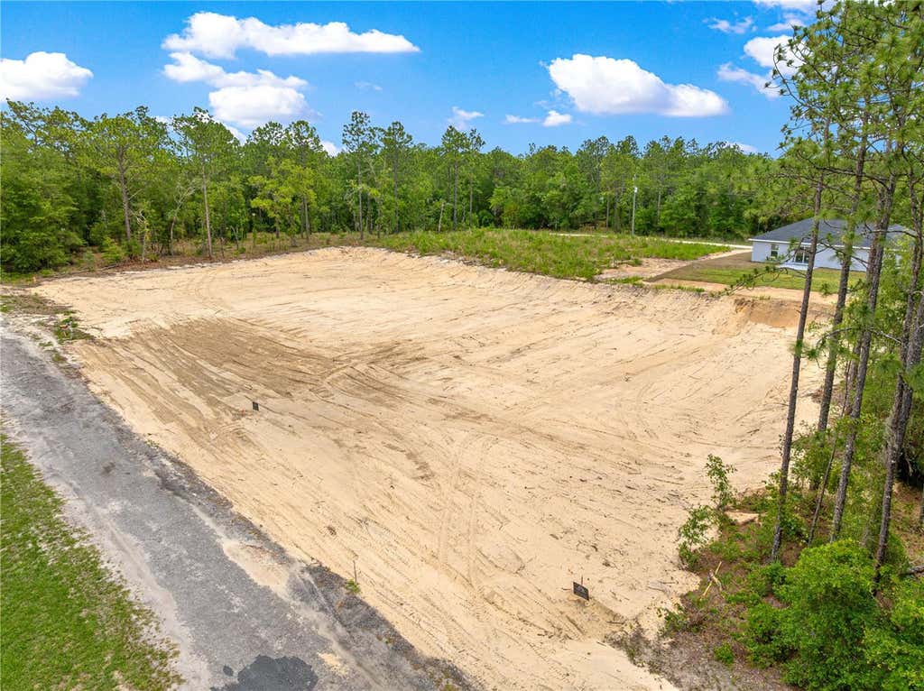 Photo of SW 38th Place, Ocala, FL 34481 (MLS # OM726301)