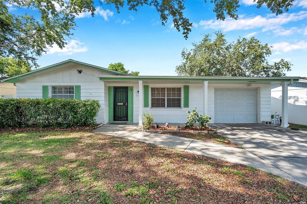 Photo of 3118 Lloyd Drive, Holiday, FL 34691 (MLS # W7876466)