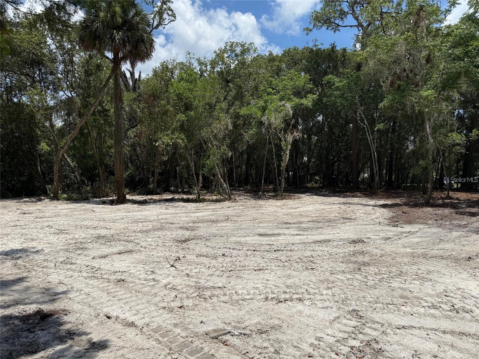 282 S COUNTRY CLUB ROAD