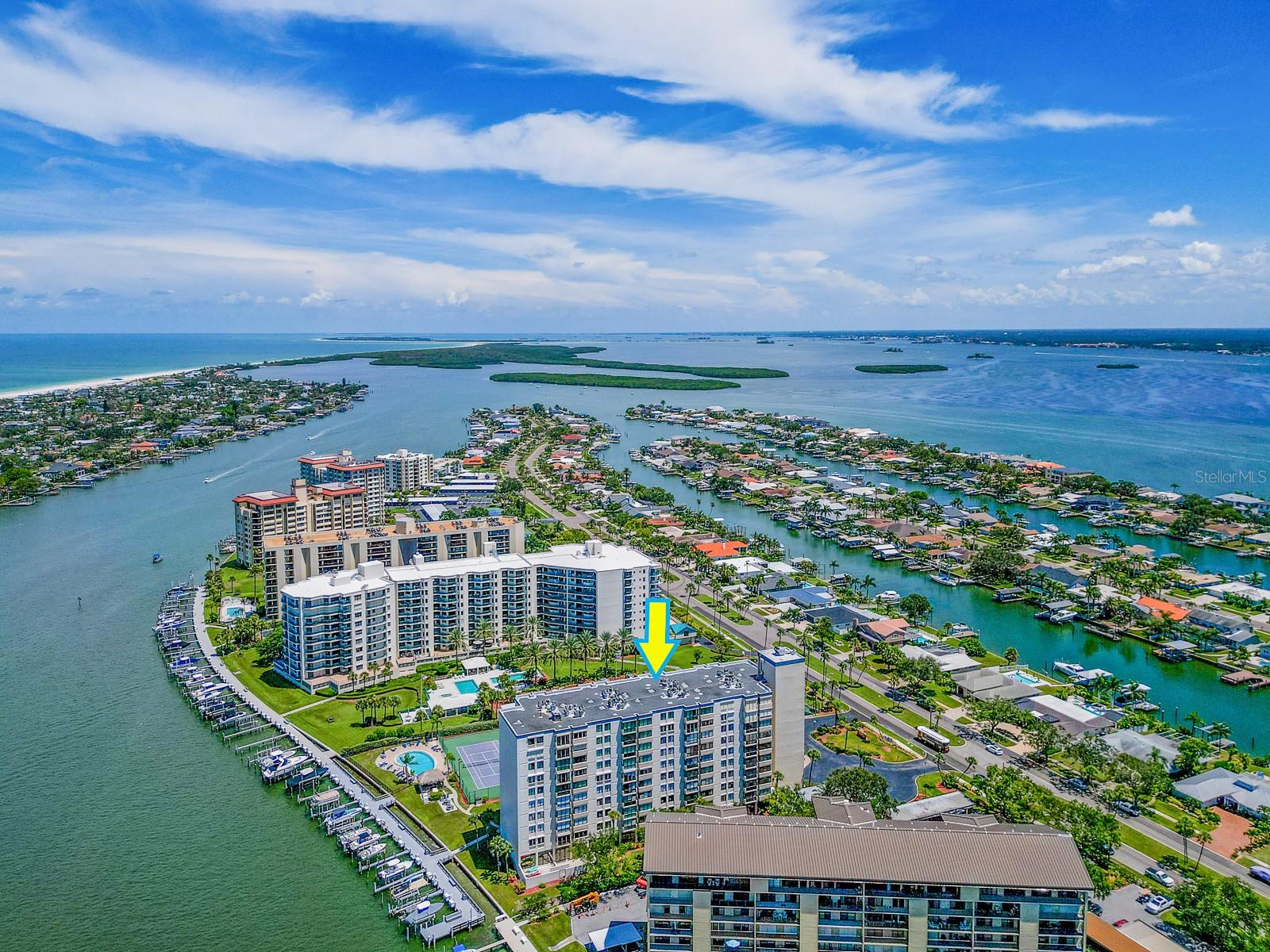 DIAMOND ISLE CONDO - Residential Lease