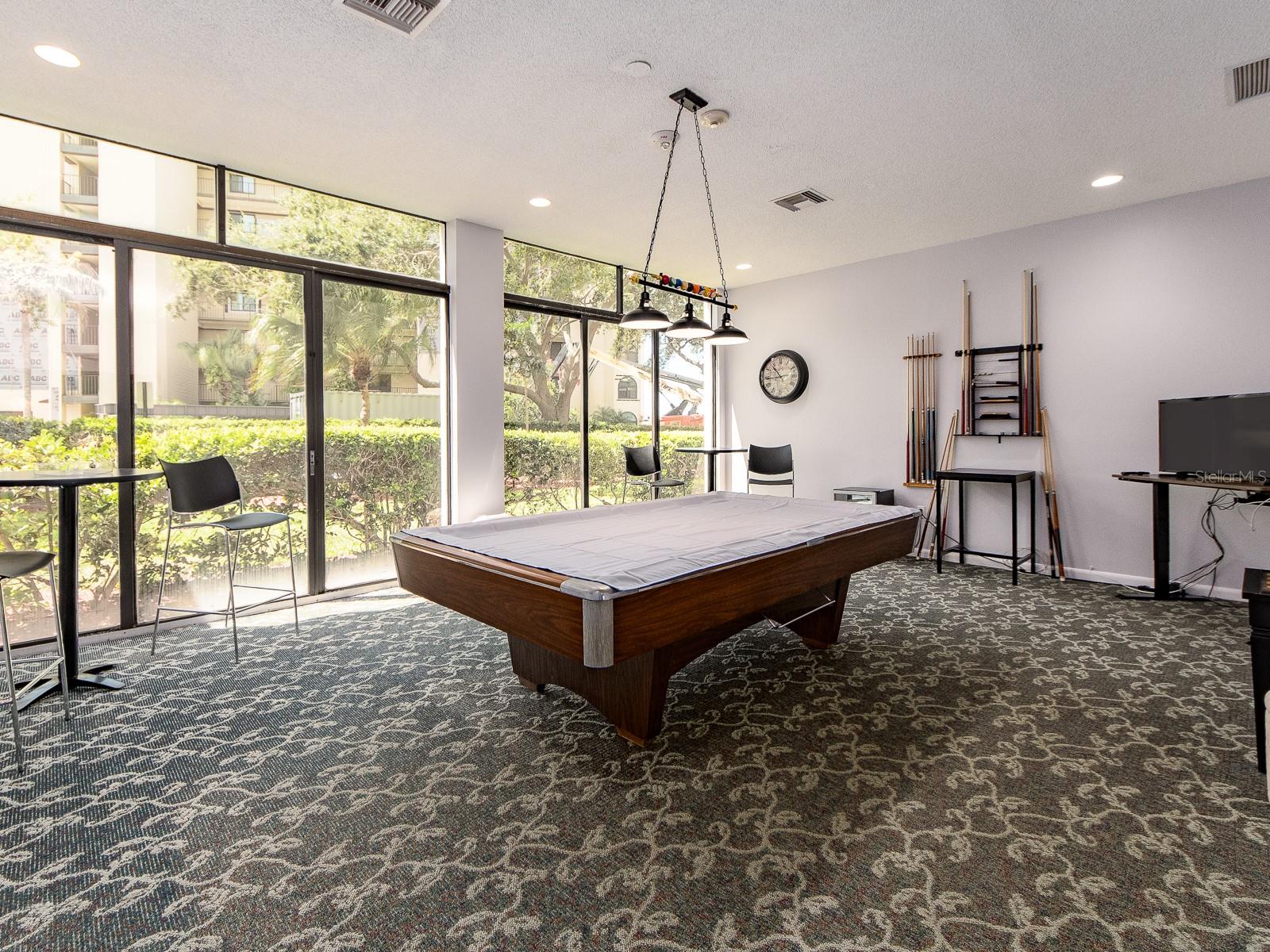 DIAMOND ISLE CONDO - Residential Lease