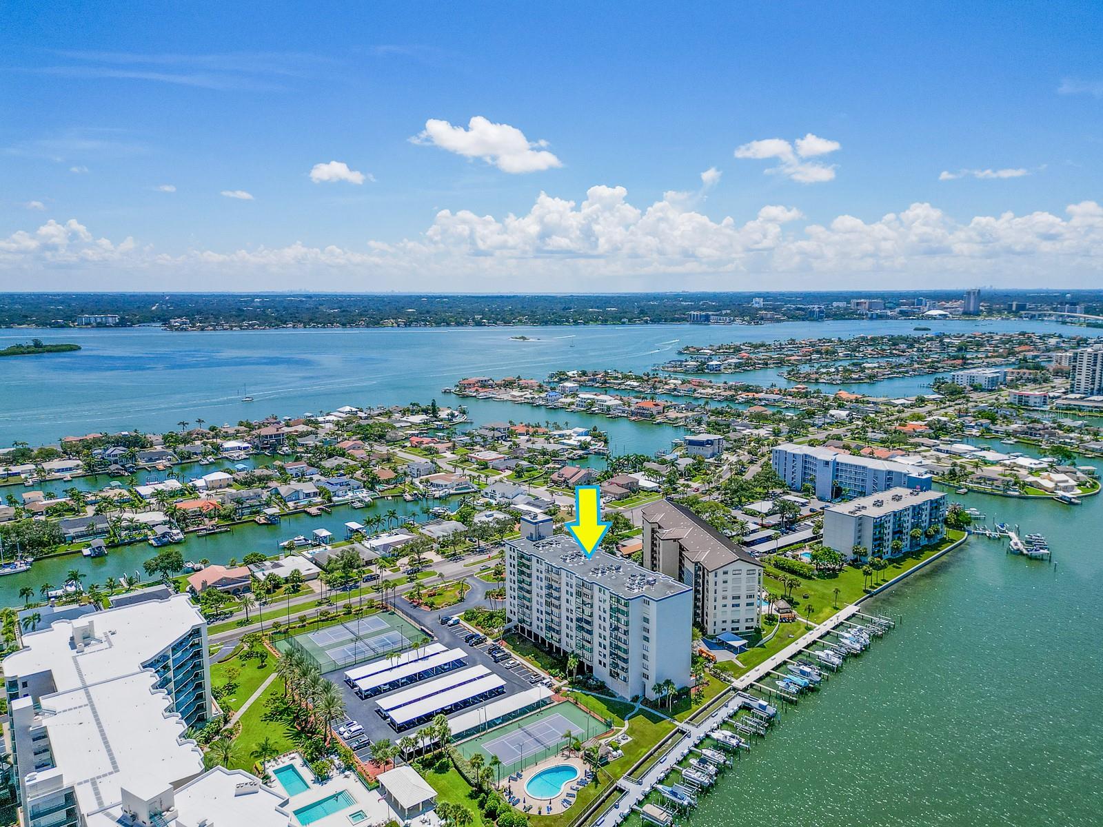 DIAMOND ISLE CONDO - Residential Lease