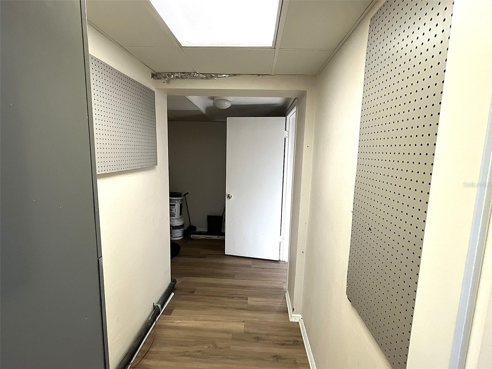 SEMINOLE LAKE VILLAGE 2ND ADD - Residential