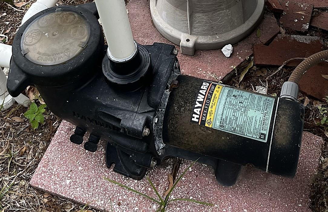 SEMINOLE LAKE VILLAGE 2ND ADD - Residential