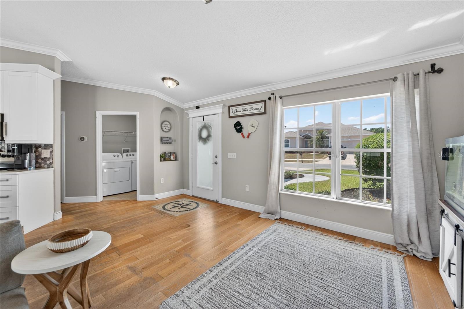 INDIAN LAKES - Residential