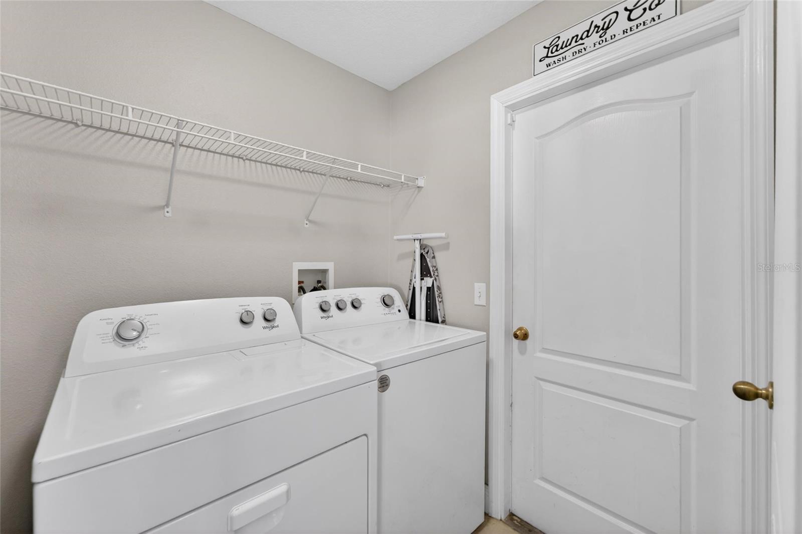 INDIAN LAKES - Residential