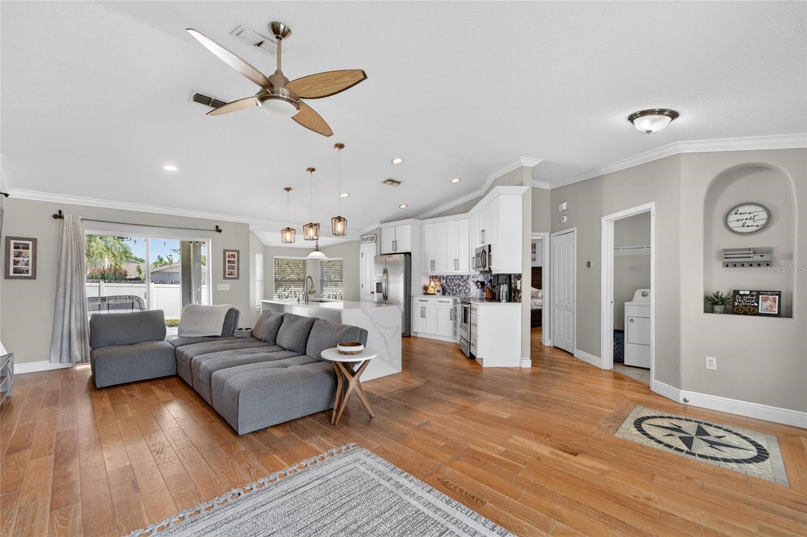 INDIAN LAKES - Residential