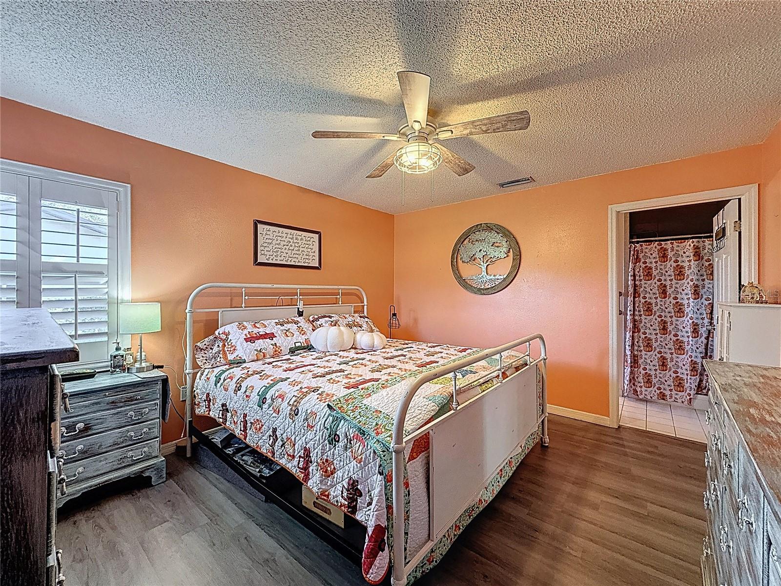 ORCHID LAKE WEST - Residential