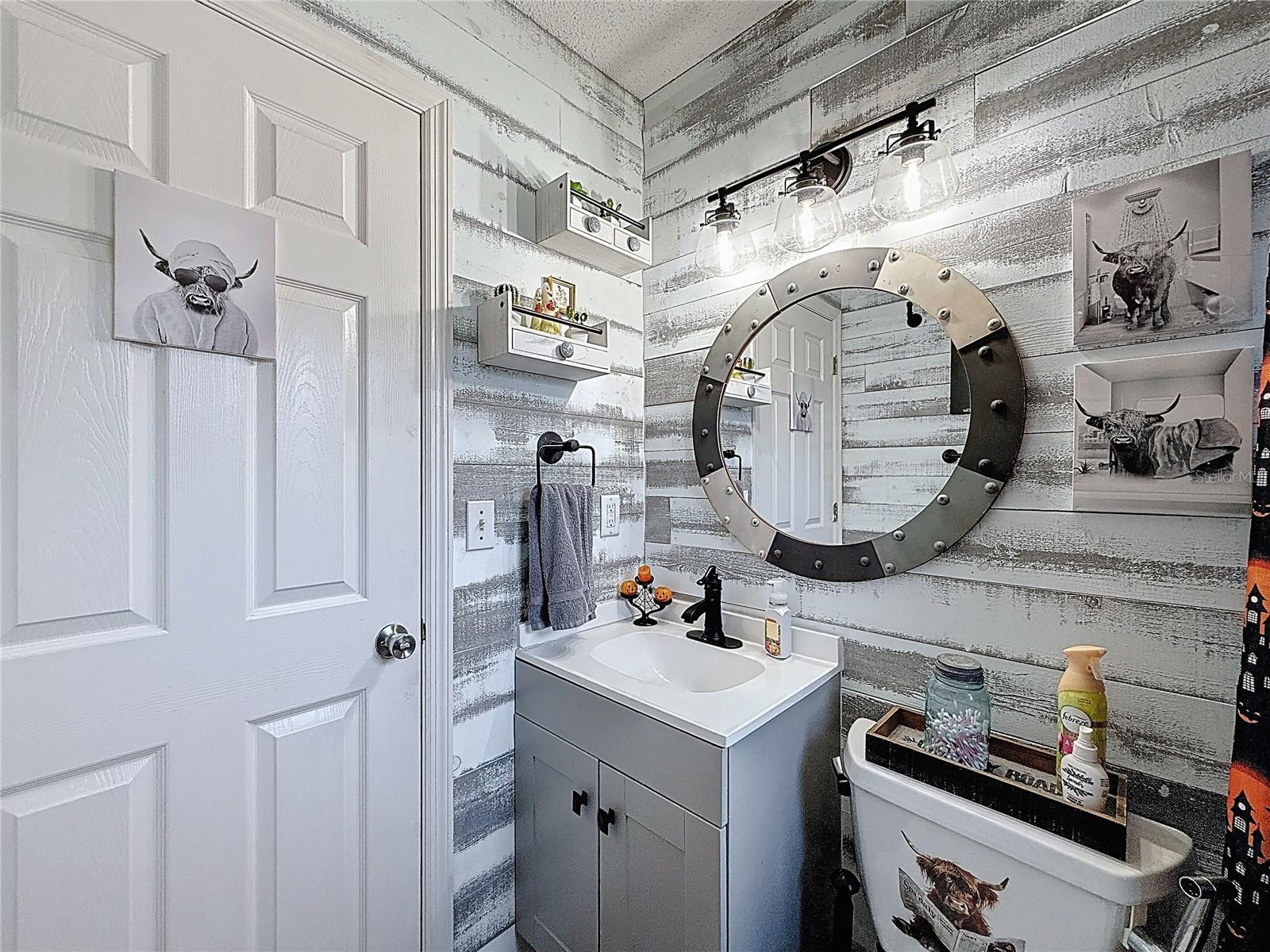 ORCHID LAKE WEST - Residential