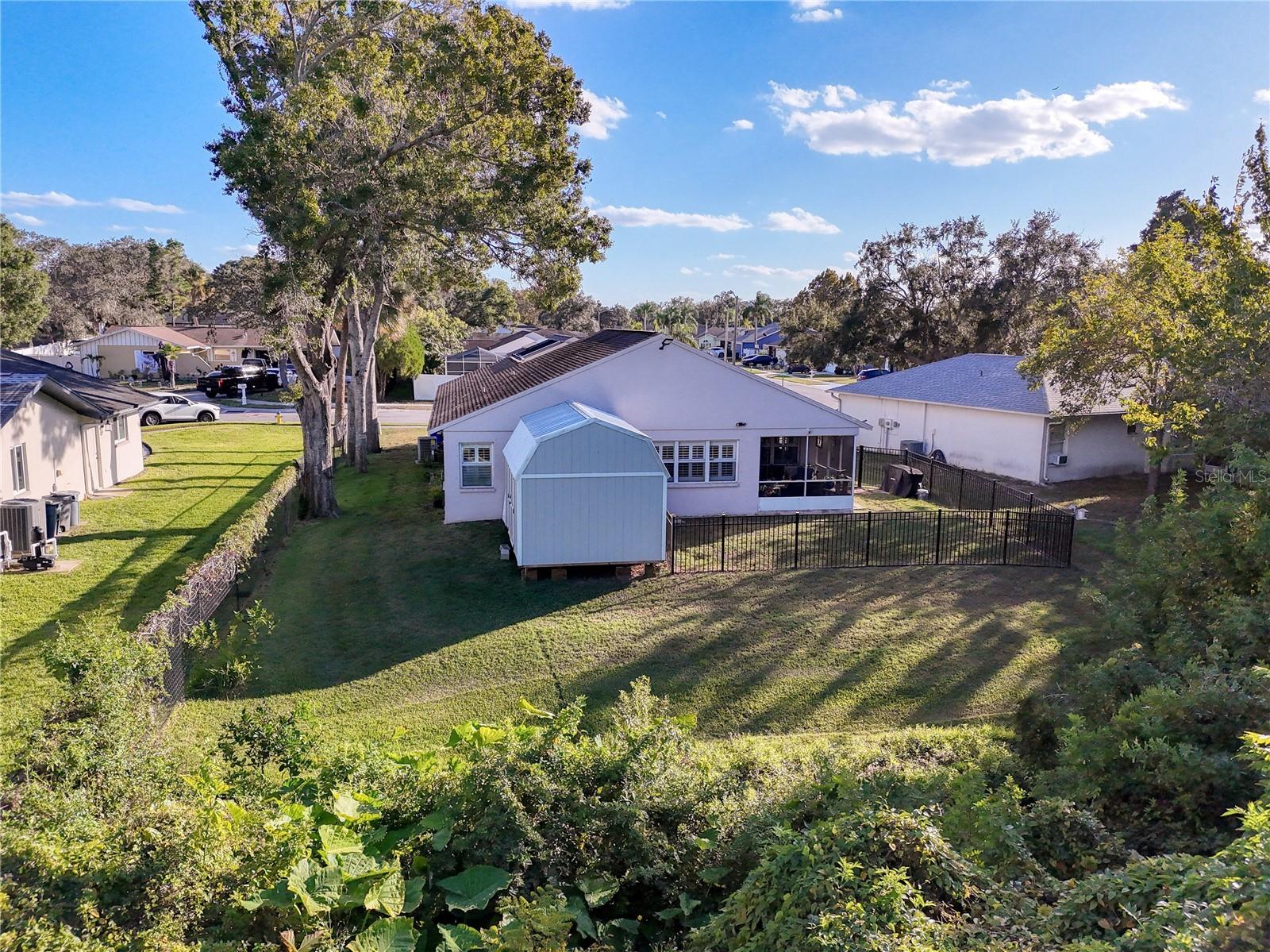 ORCHID LAKE WEST - Residential