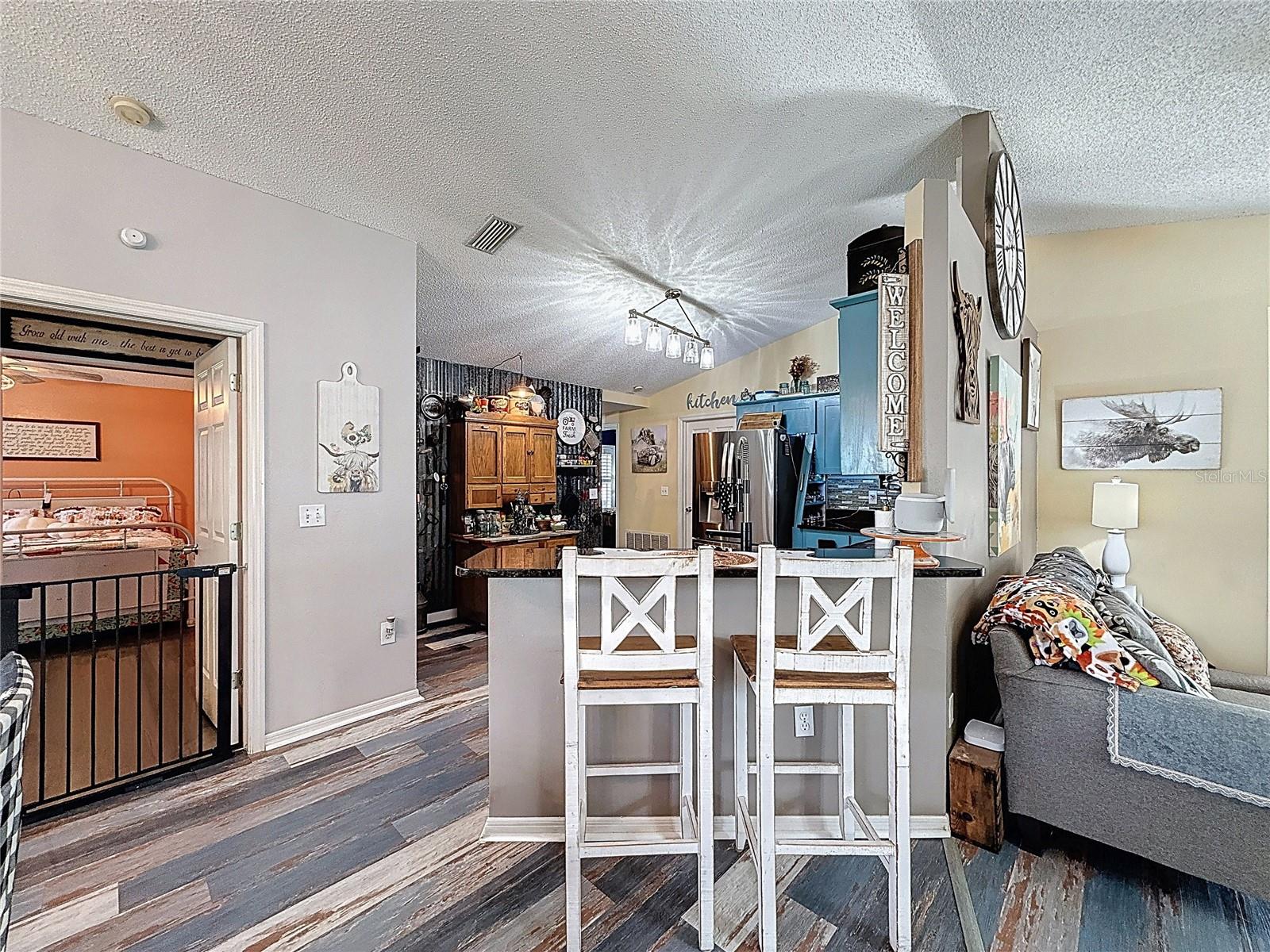 ORCHID LAKE WEST - Residential