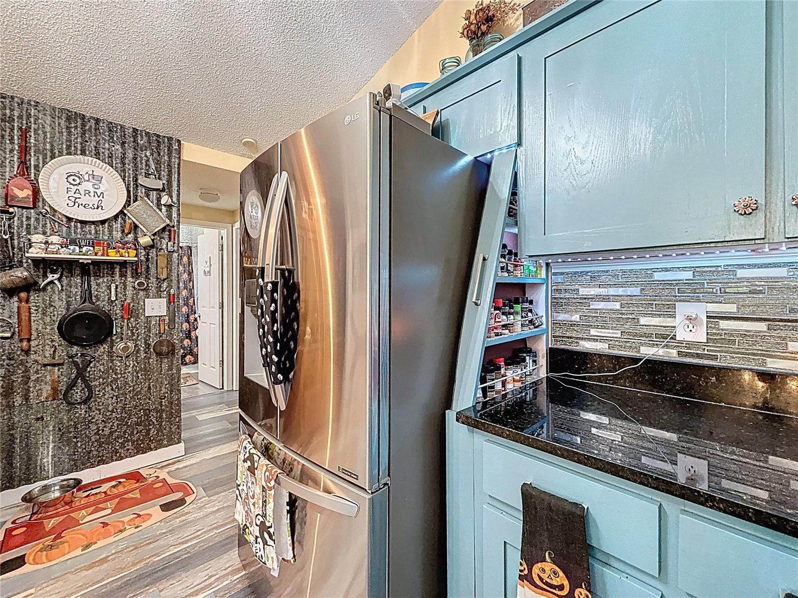 ORCHID LAKE WEST - Residential