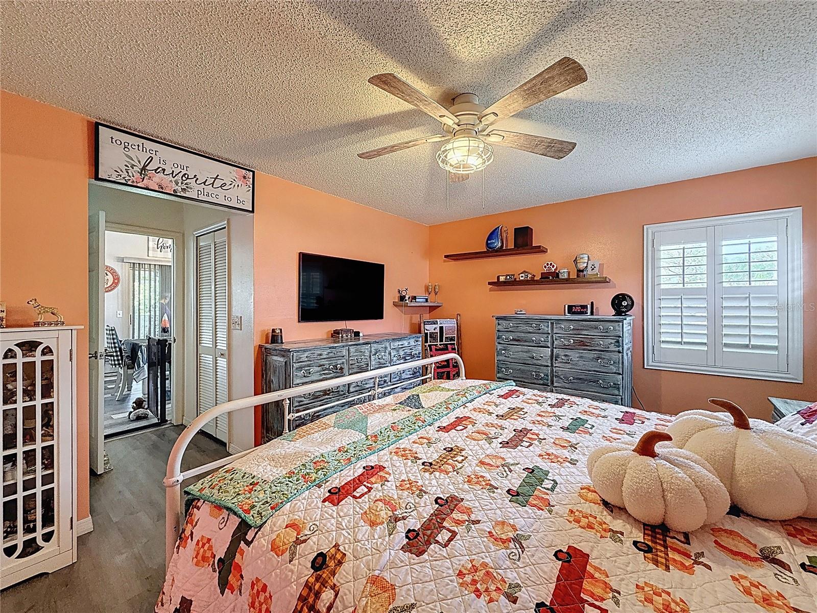 ORCHID LAKE WEST - Residential