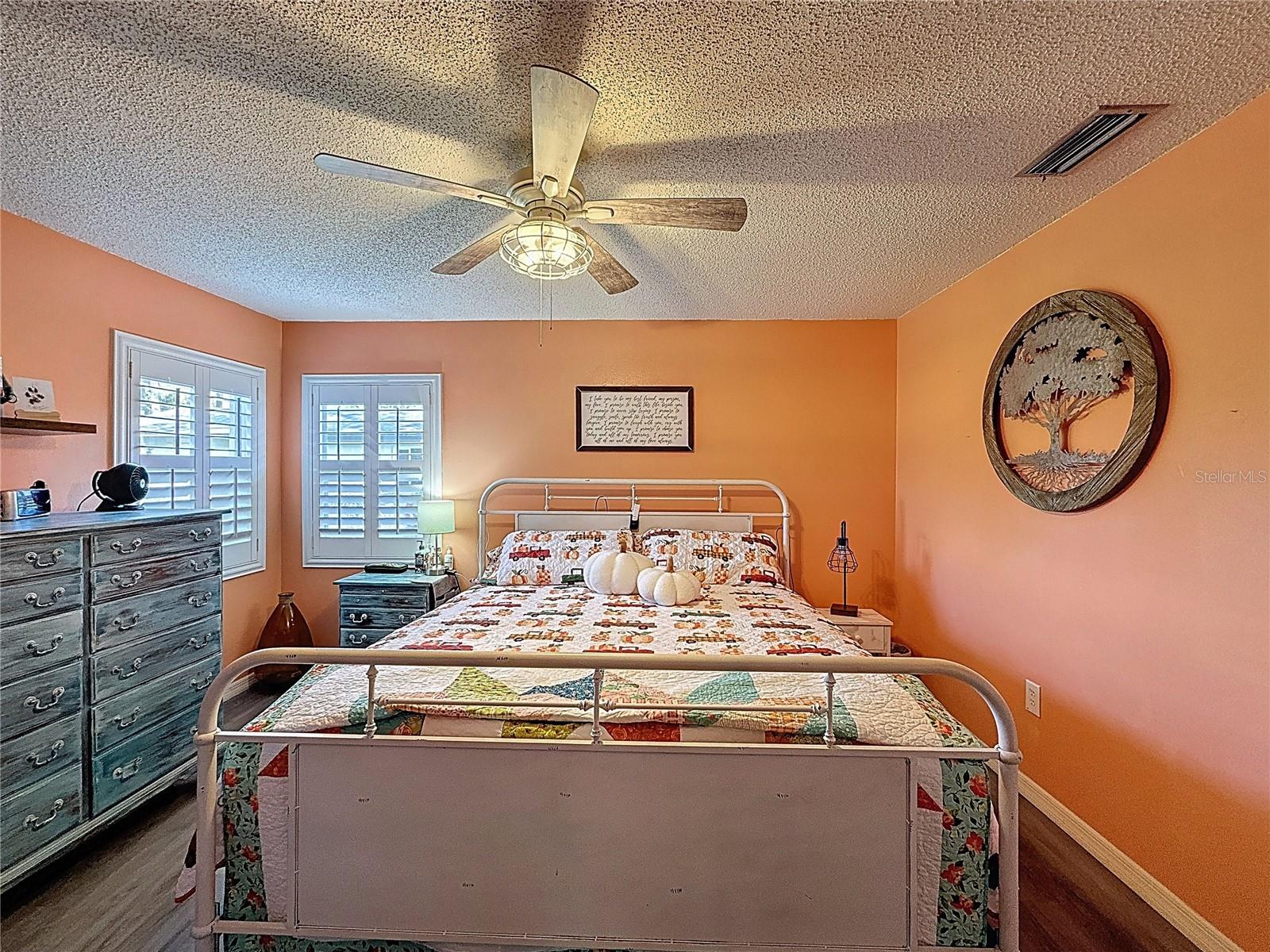 ORCHID LAKE WEST - Residential