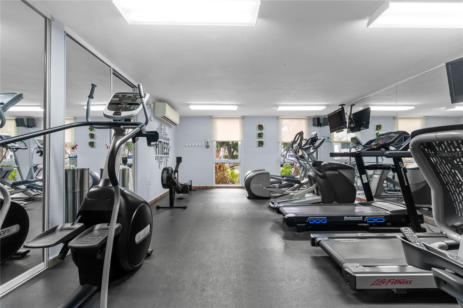 PALMA REAL - Residential