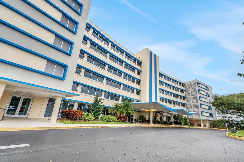 Photo of 1224 S Peninsula Drive #621, Daytona Beach, FL 32118 (MLS # V4946266)