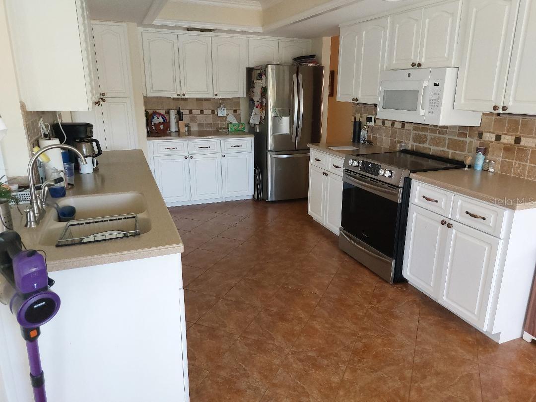 HIGHLAND LAKES UNIT FIFTEEN PH 3 - Residential