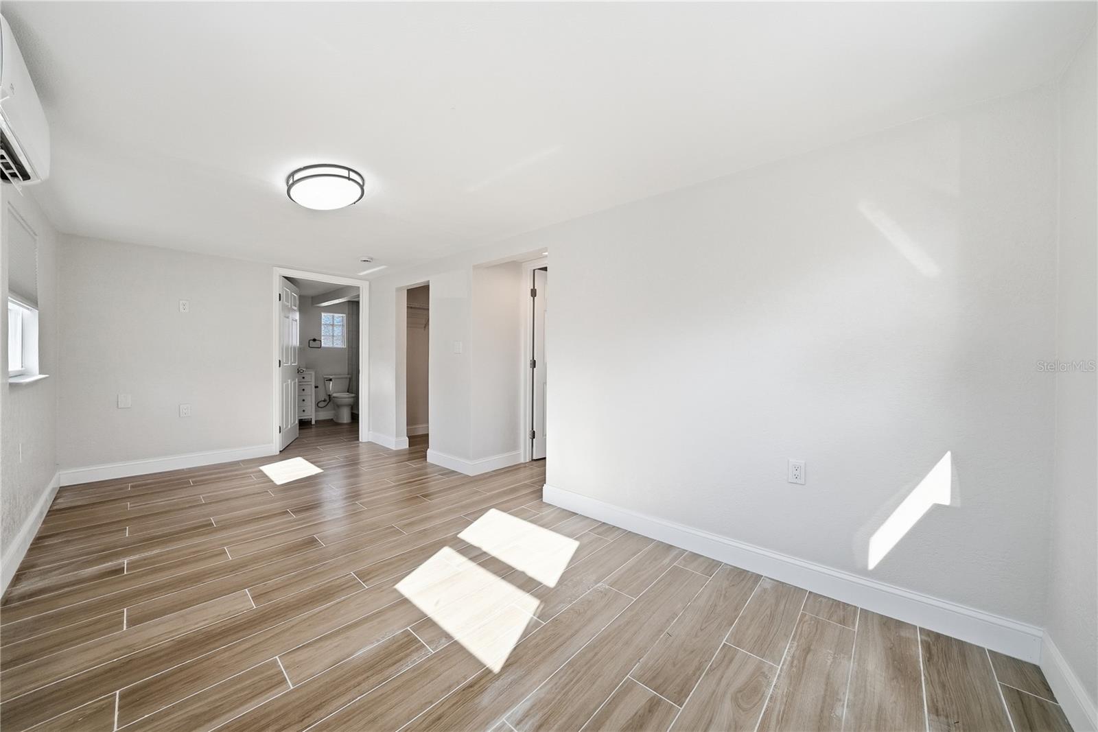 SHORE ACRES OVERLOOK SEC - Residential