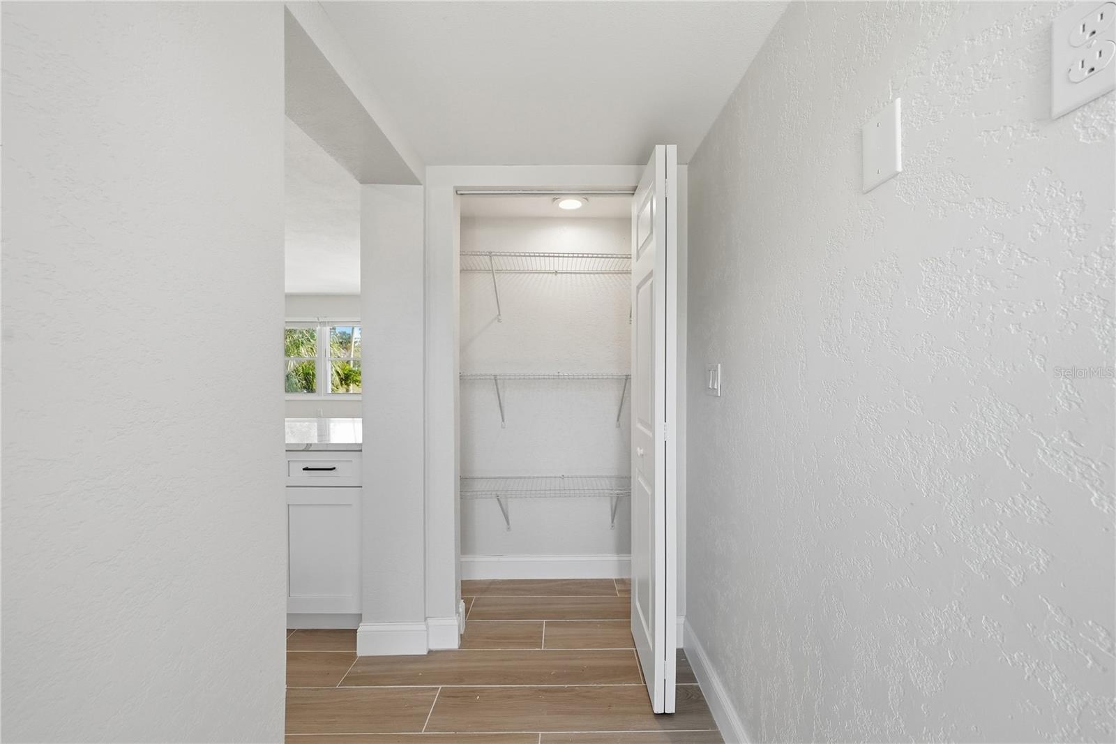 SHORE ACRES OVERLOOK SEC - Residential