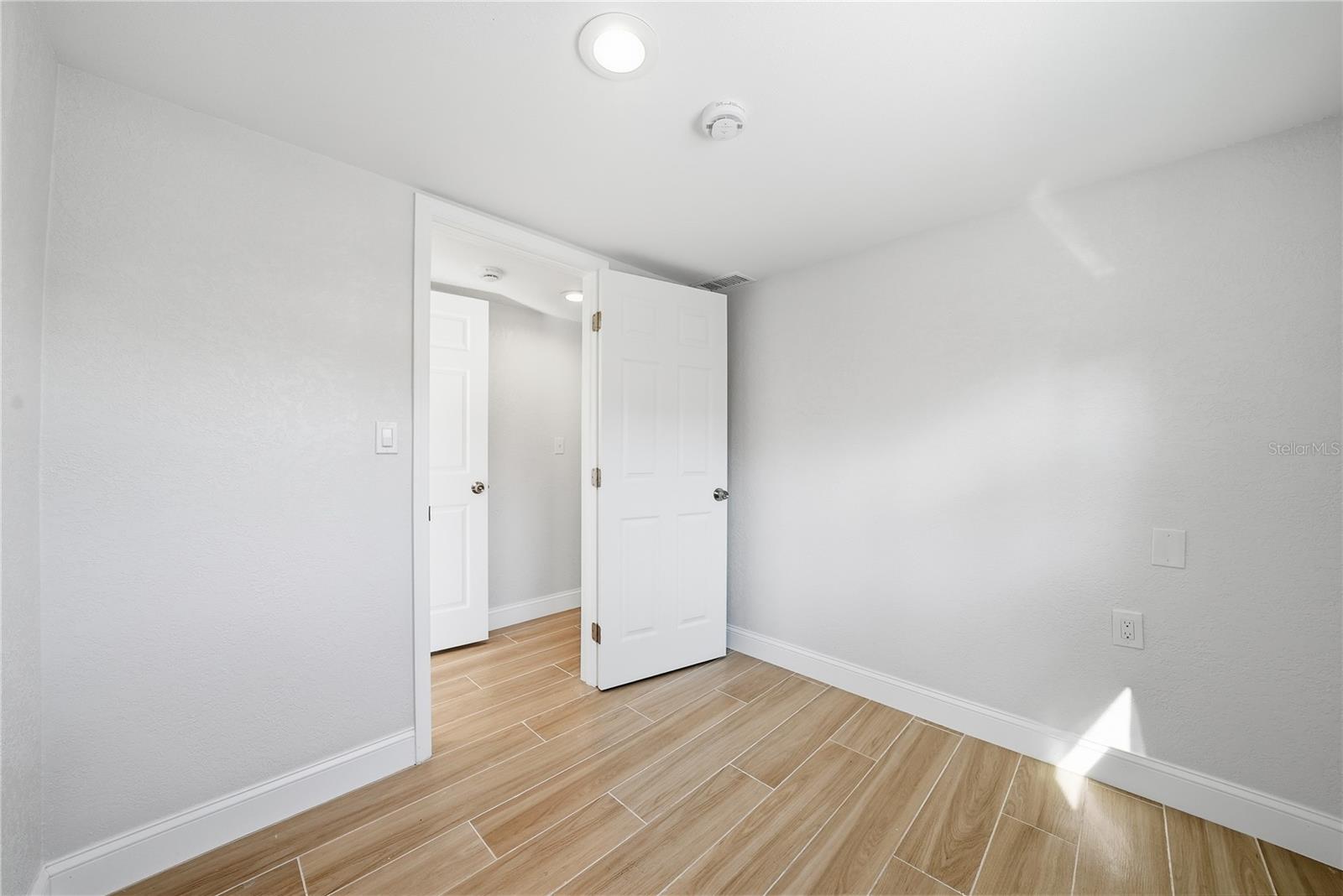 SHORE ACRES OVERLOOK SEC - Residential