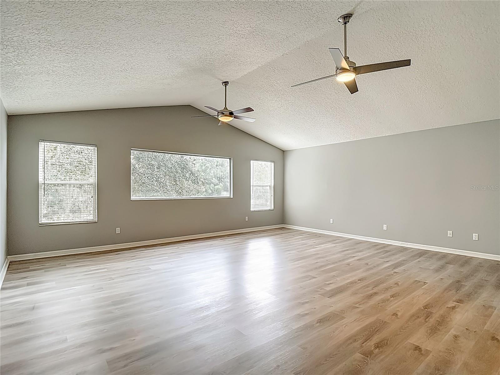 RICHMOND PLACE PH 1 - Residential