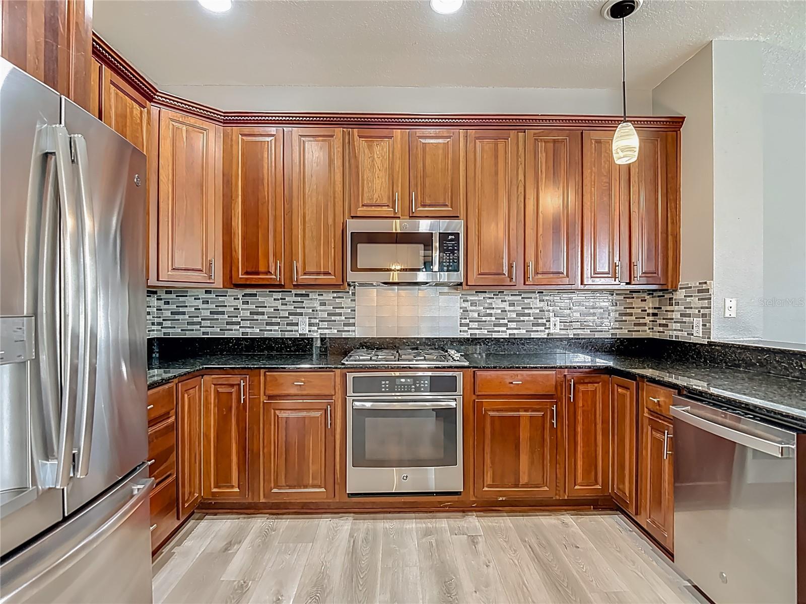 RICHMOND PLACE PH 1 - Residential