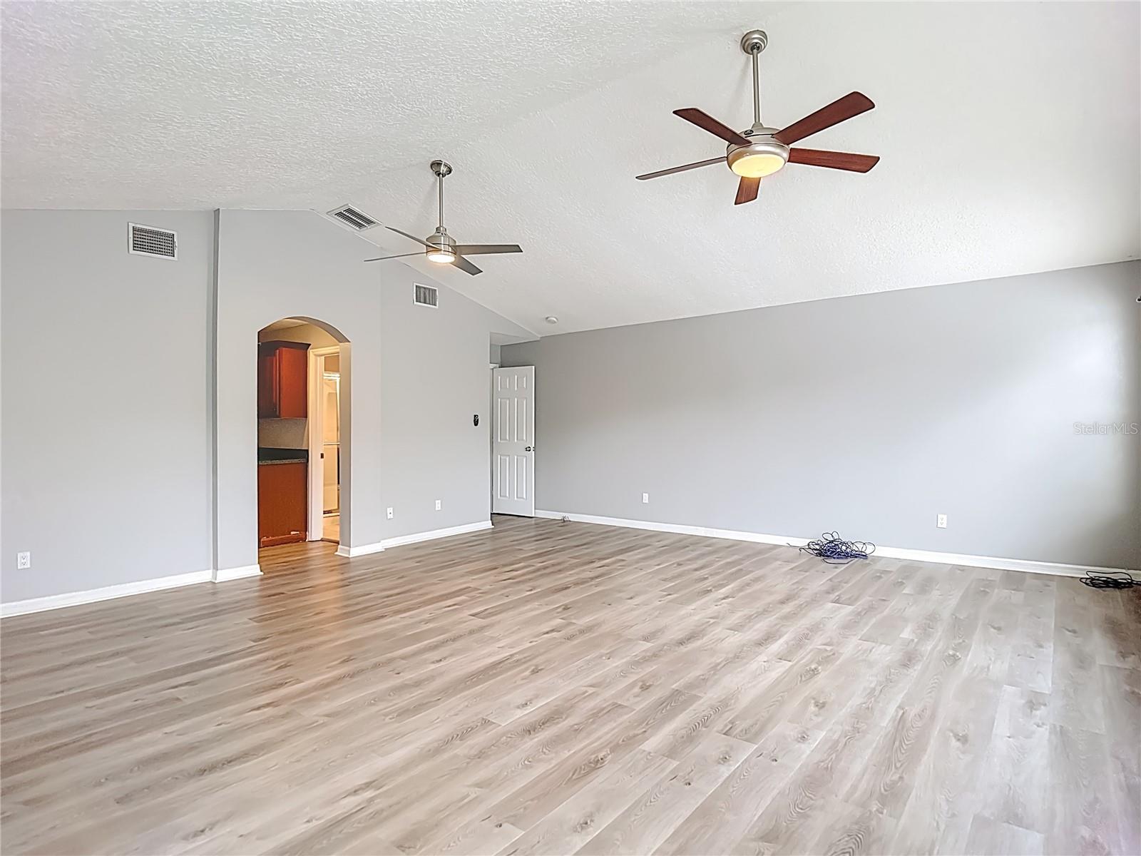 RICHMOND PLACE PH 1 - Residential