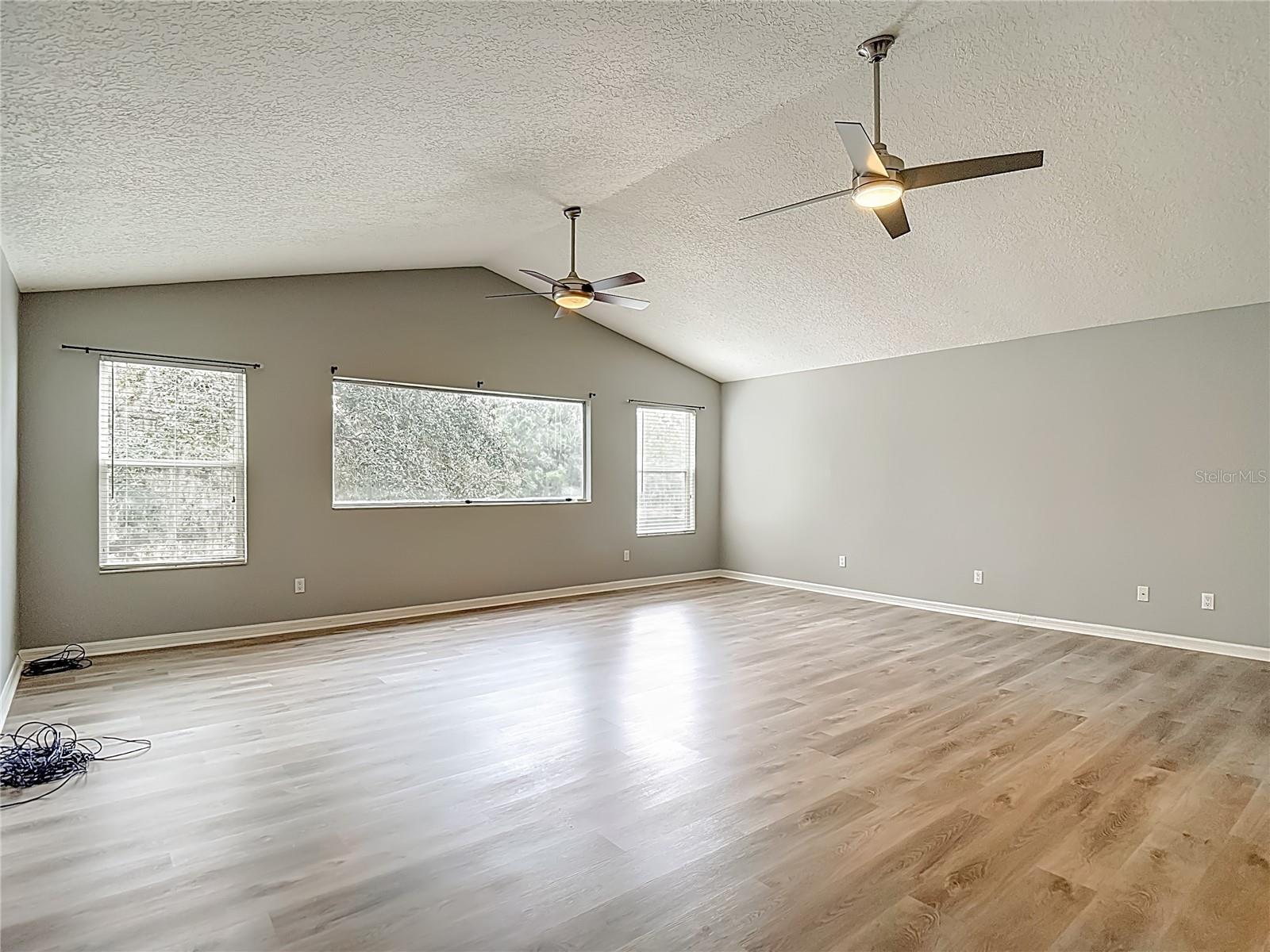 RICHMOND PLACE PH 1 - Residential