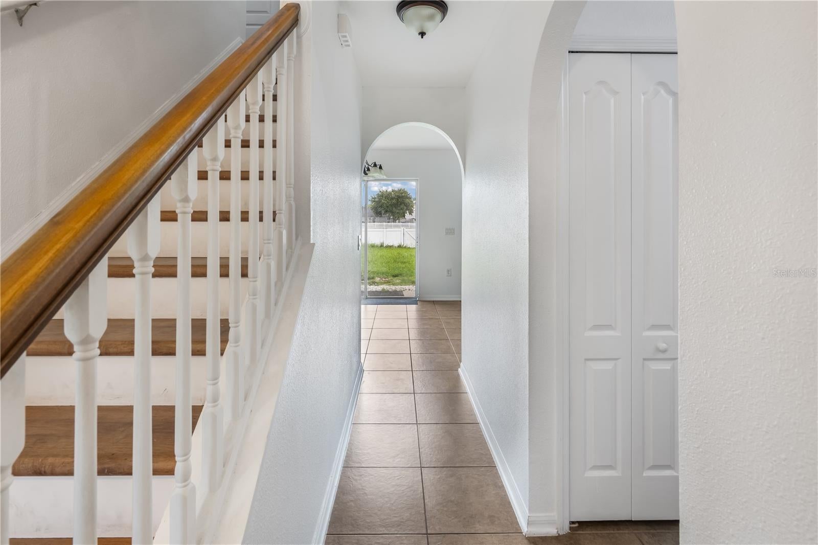 2240 PARIA LANE