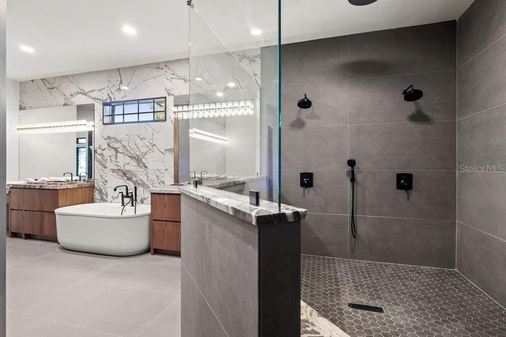 ISLEWORTH - Residential